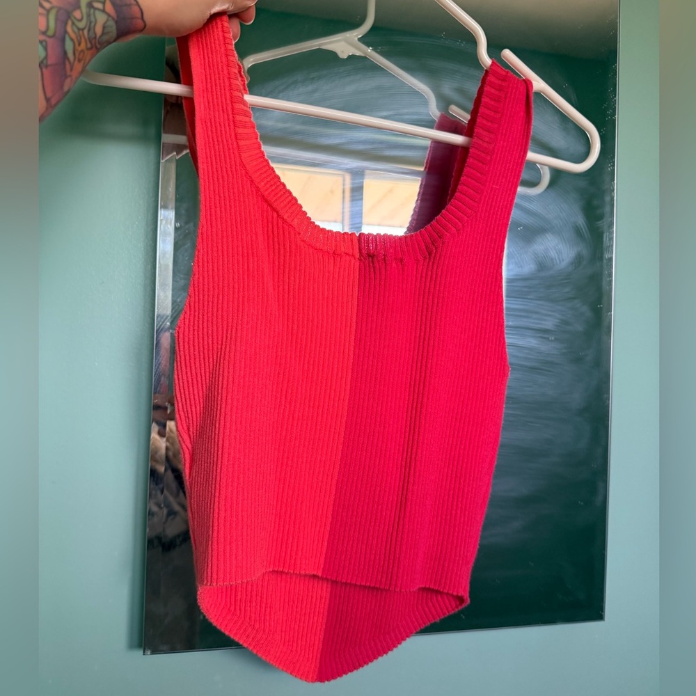 Color block Knit Tank - Picture 2 of 2
